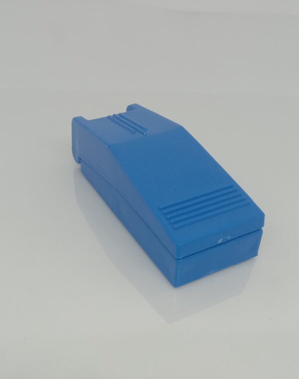 Pill Cutter- Blue - Image 4